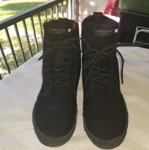 *PRE LOVED* Rag and Bone Shearling Fur Lined Boots